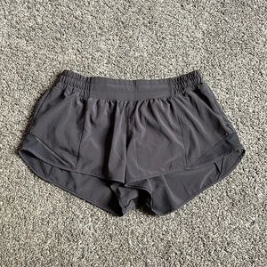 Lululemon Black Hotty Hots Size 8